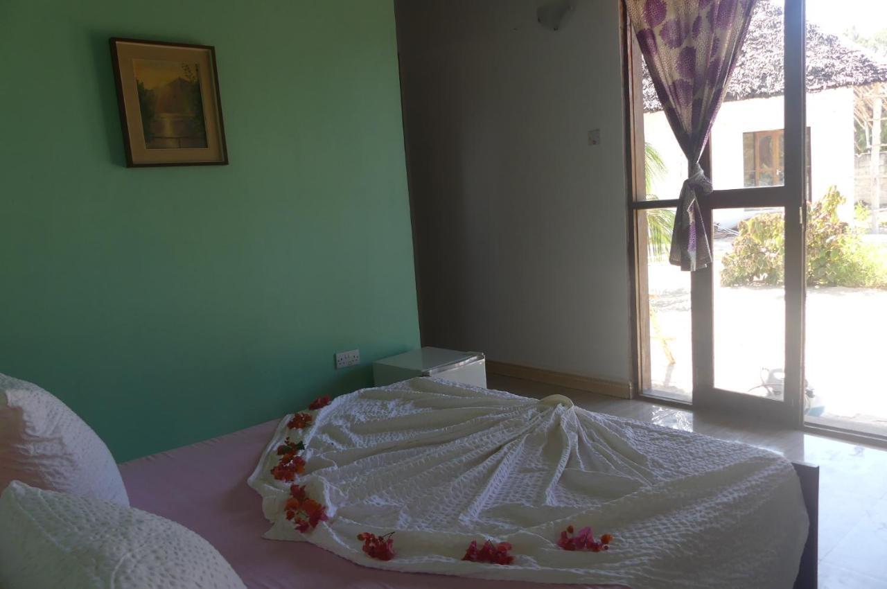 Malik Villa Matemwe Екстериор снимка